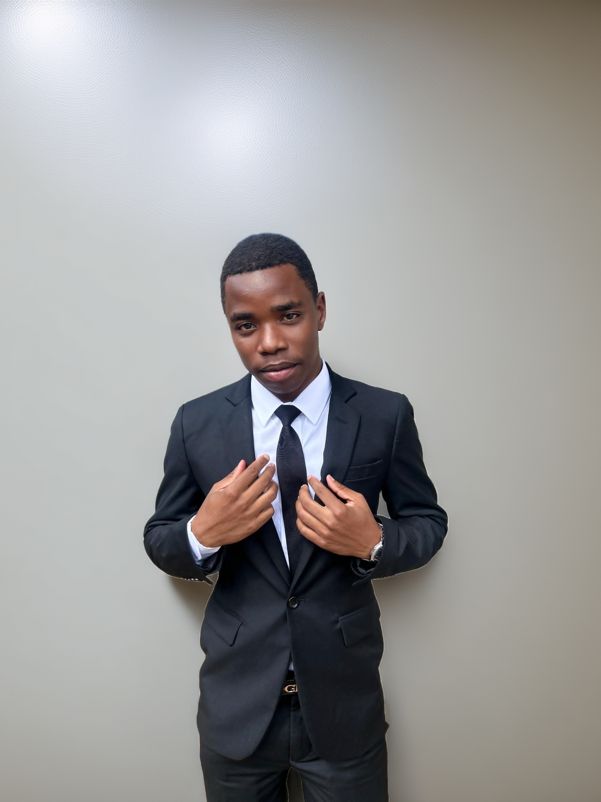 Denzel Tashinga Mushongahende