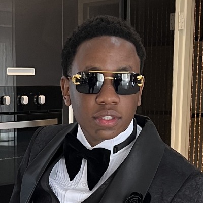 Emmanuel Leon Isheanesu Chinjekure